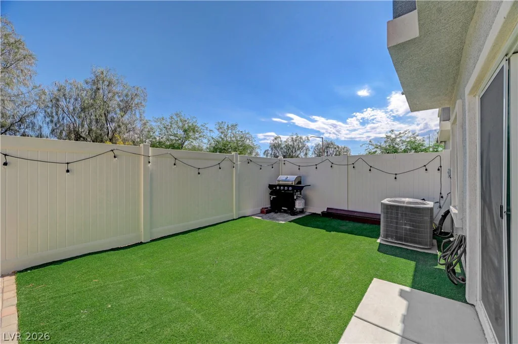 7204 Decatur, Las Vegas, NV 89131