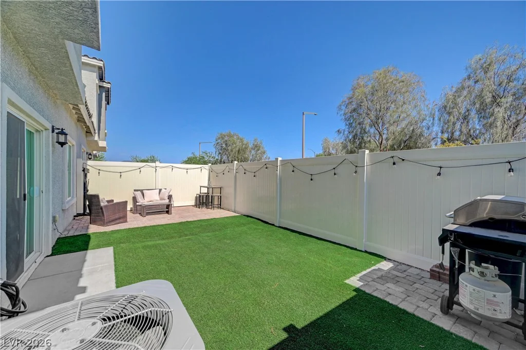 7204 Decatur, Las Vegas, NV 89131