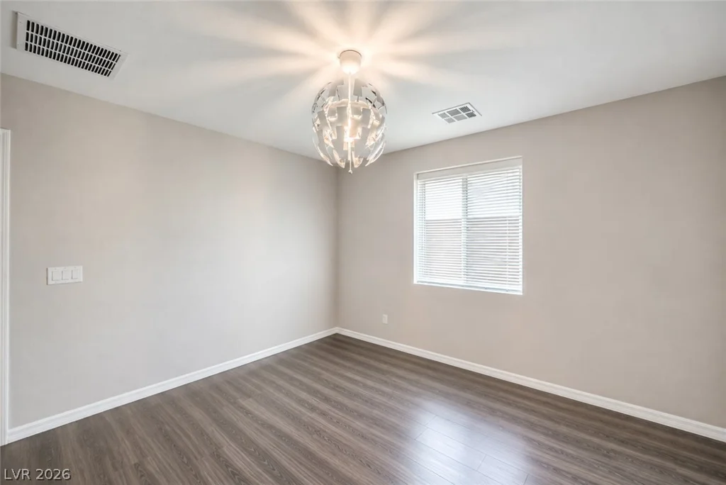 8025 Ancient Oaks, Las Vegas, NV 89113