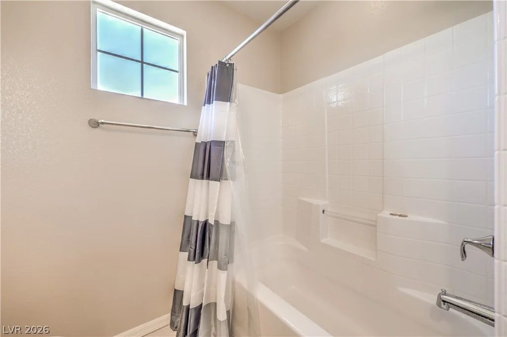 8025 Ancient Oaks, Las Vegas, NV 89113