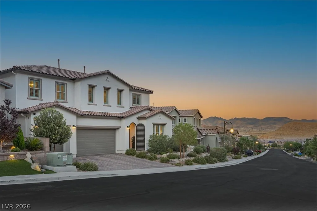 3998 Montone, Las Vegas, NV 89141