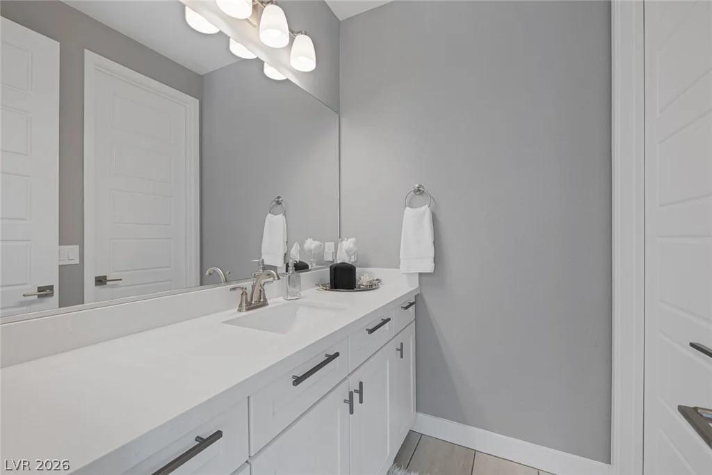 3998 Montone, Las Vegas, NV 89141
