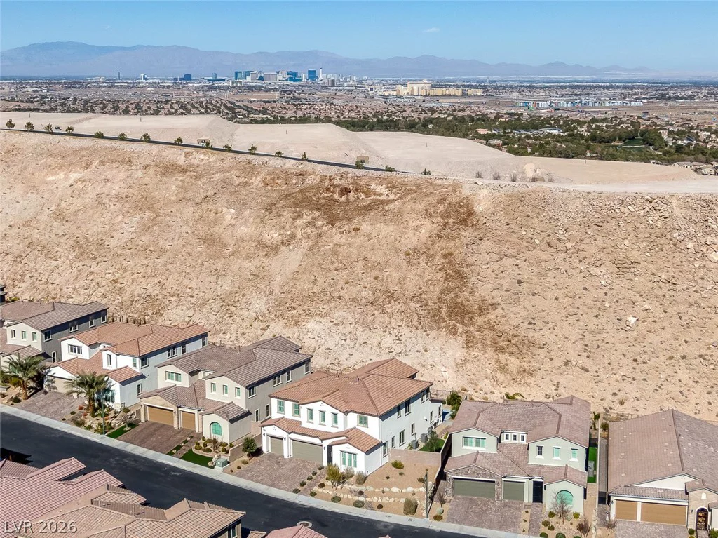 3998 Montone, Las Vegas, NV 89141
