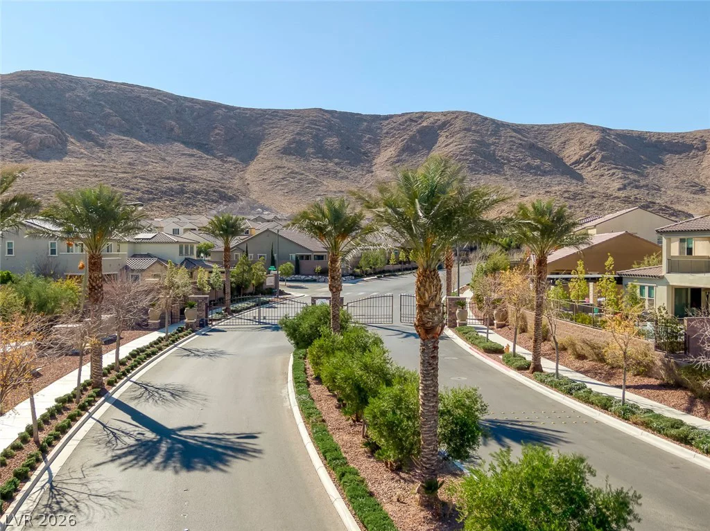 3998 Montone, Las Vegas, NV 89141