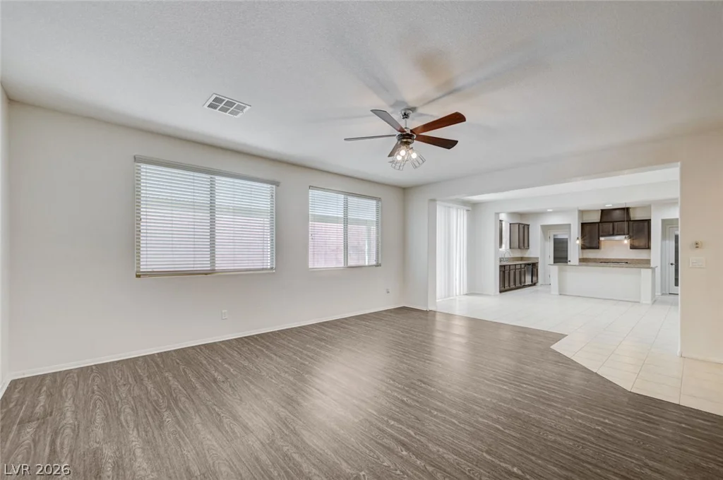 6637 Cliff Shore, North Las Vegas, NV 89084