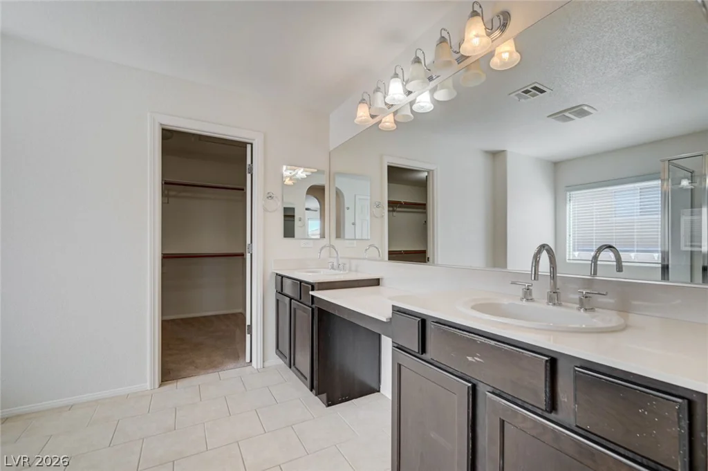 6637 Cliff Shore, North Las Vegas, NV 89084