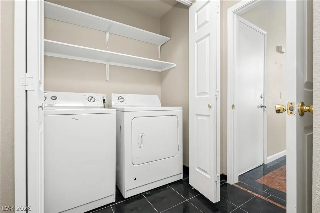 7420 Hickory Hills, Las Vegas, NV 89130