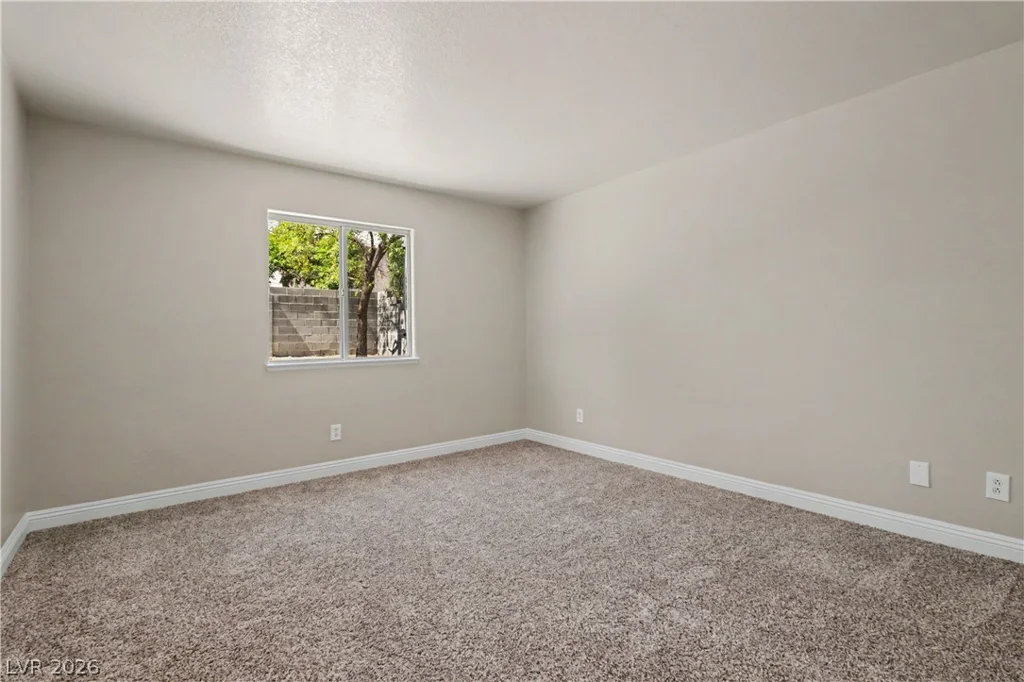 7420 Hickory Hills, Las Vegas, NV 89130
