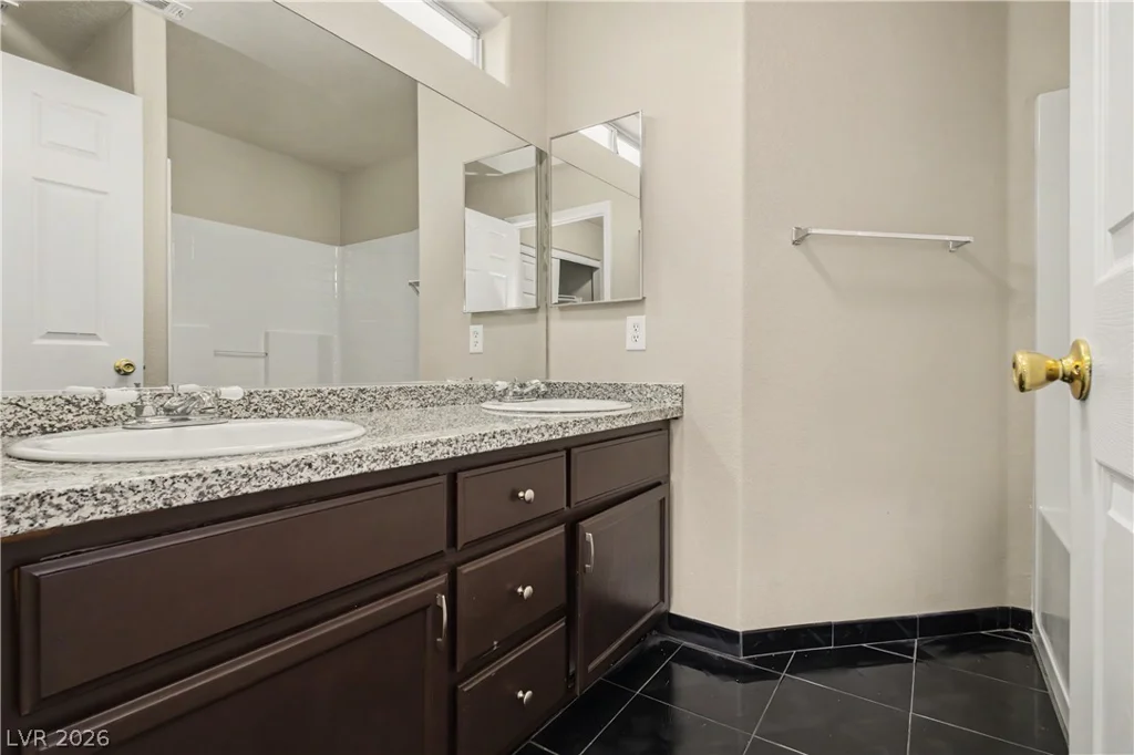 7420 Hickory Hills, Las Vegas, NV 89130