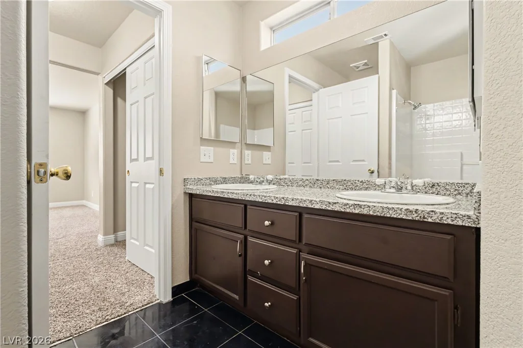 7420 Hickory Hills, Las Vegas, NV 89130