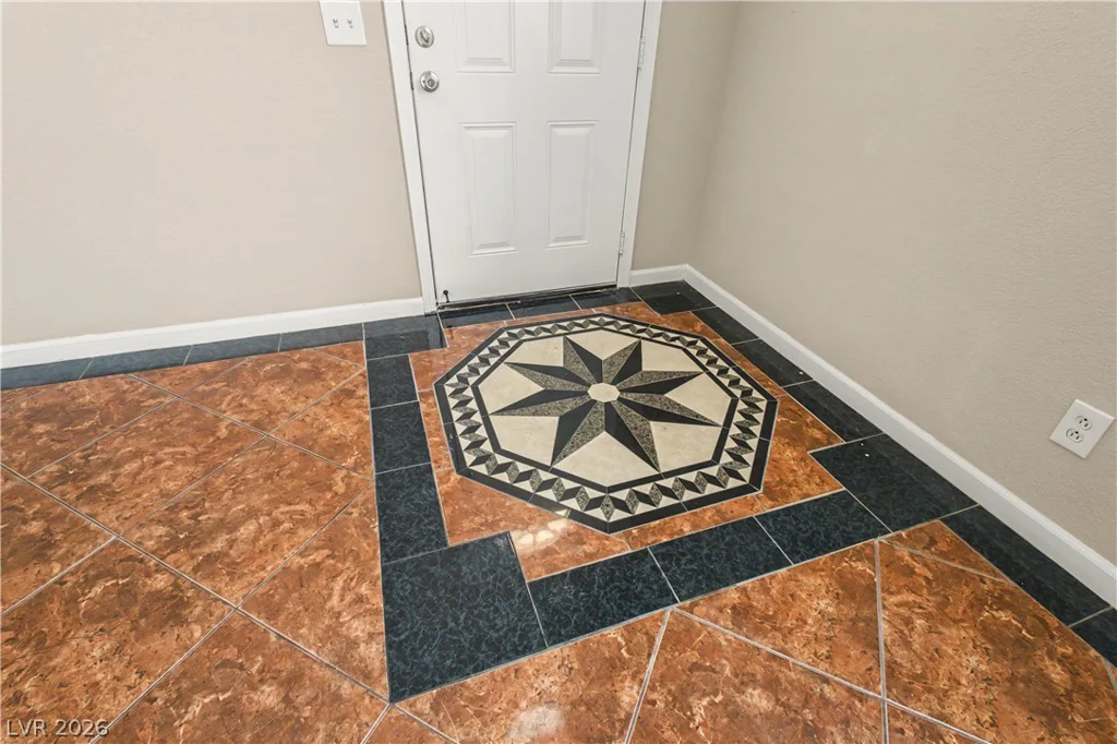 7420 Hickory Hills, Las Vegas, NV 89130