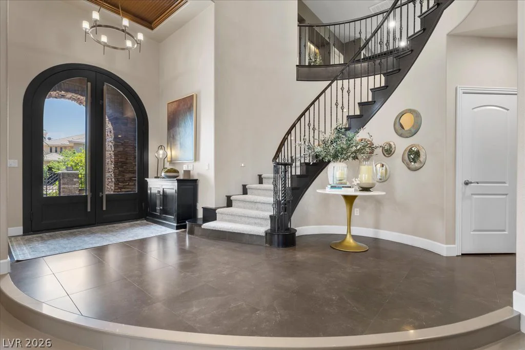 2985 American River, Las Vegas, NV 89135