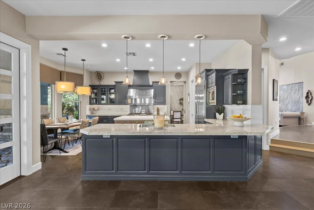 2985 American River, Las Vegas, NV 89135