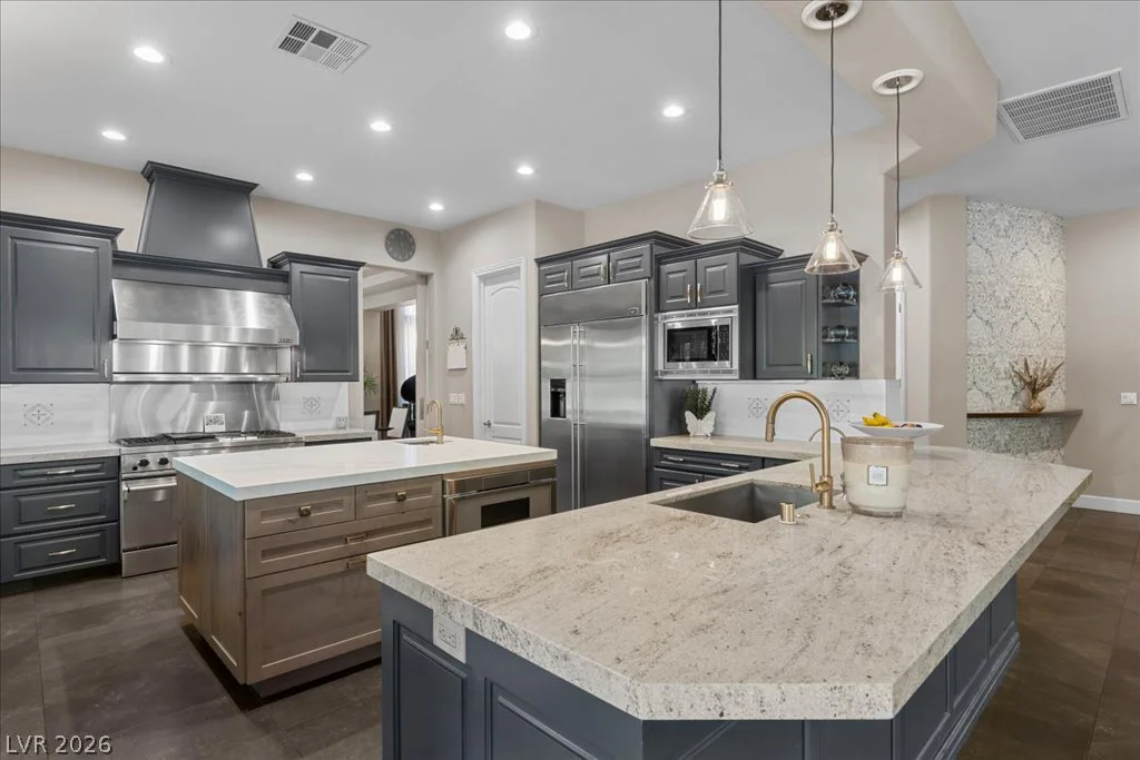 2985 American River, Las Vegas, NV 89135