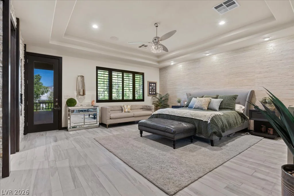 2985 American River, Las Vegas, NV 89135