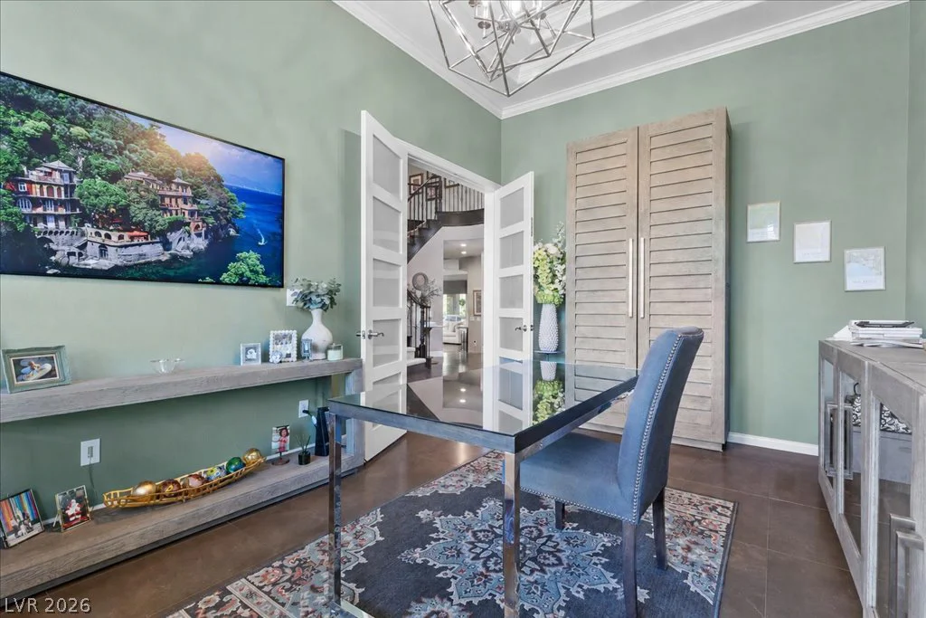 2985 American River, Las Vegas, NV 89135
