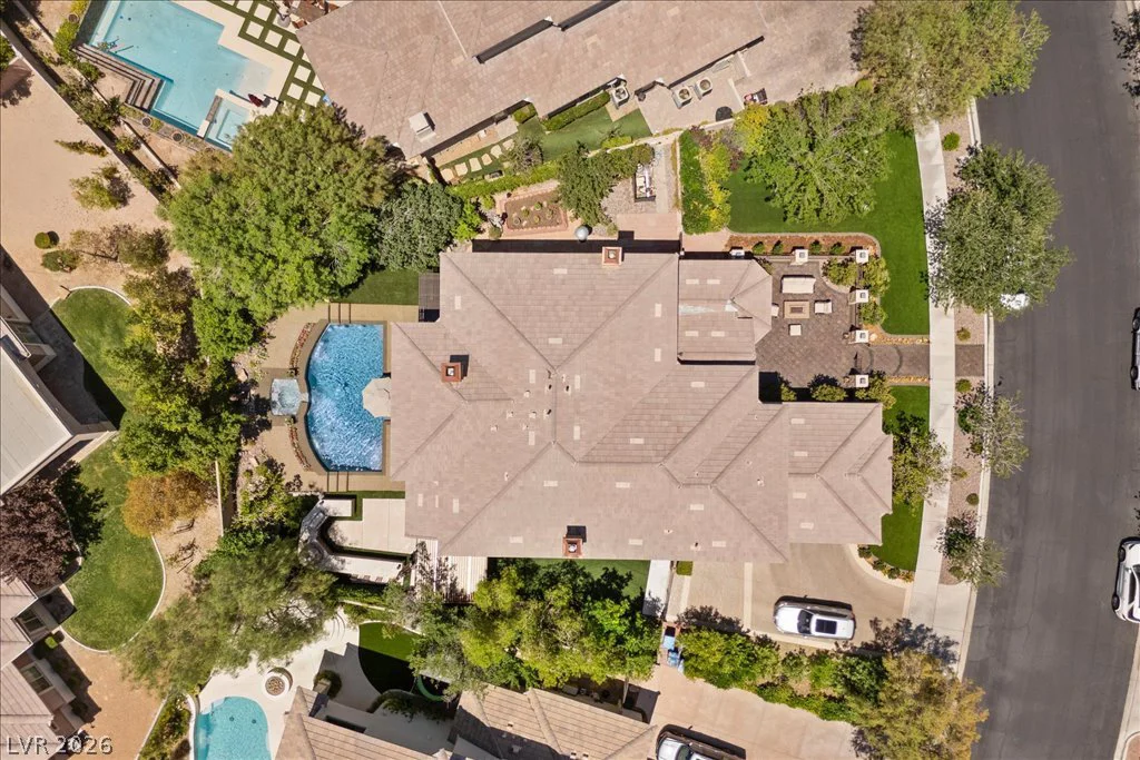2985 American River, Las Vegas, NV 89135