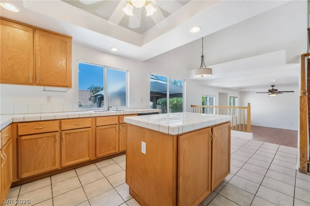 1884 Silver Bough, Las Vegas, NV 89183