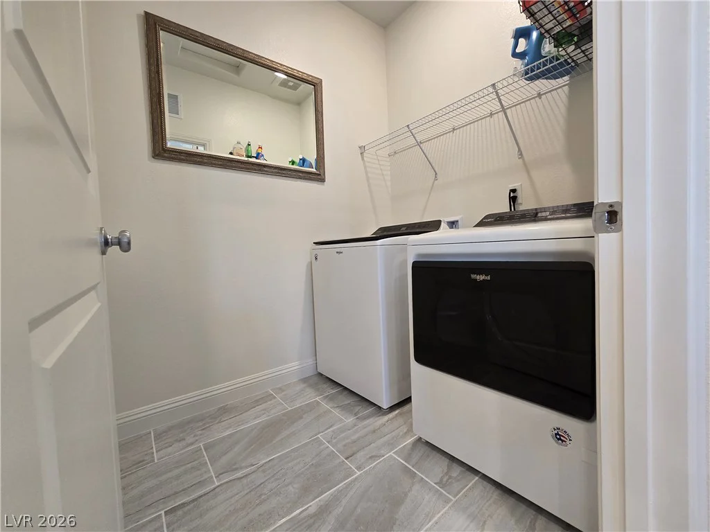 9743 Newcastle Spring, Las Vegas, NV 89178