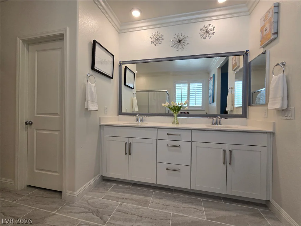 9743 Newcastle Spring, Las Vegas, NV 89178