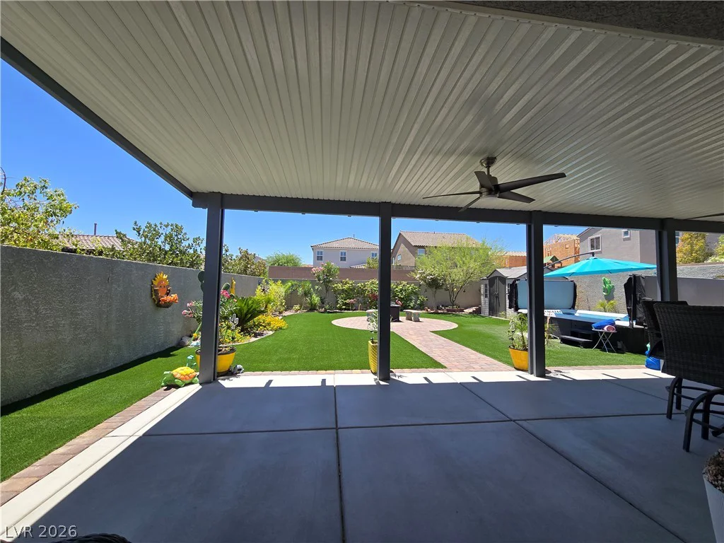 9743 Newcastle Spring, Las Vegas, NV 89178