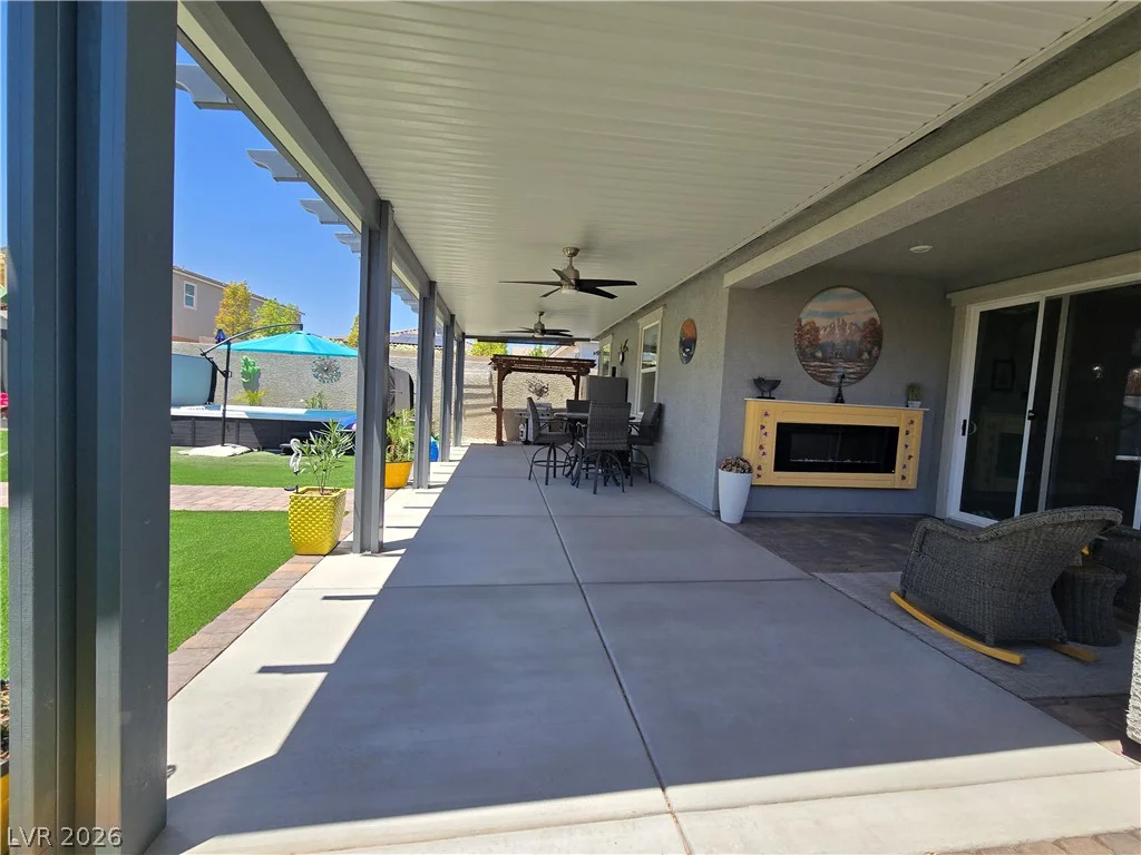 9743 Newcastle Spring, Las Vegas, NV 89178