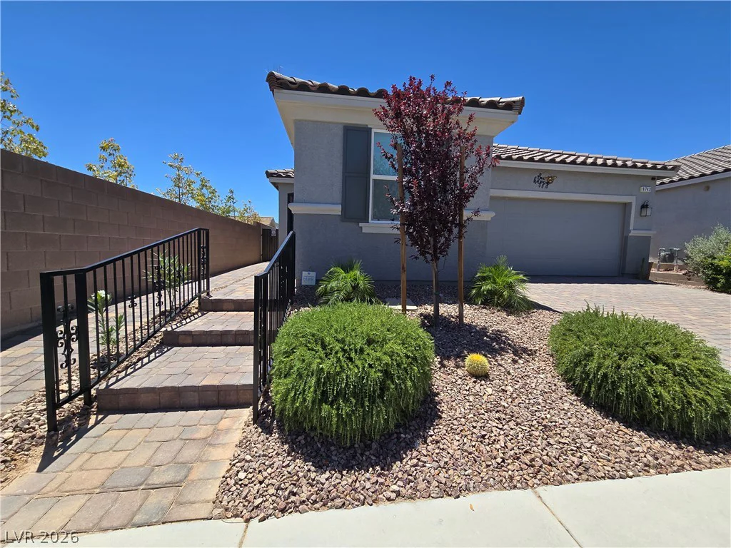 9743 Newcastle Spring, Las Vegas, NV 89178