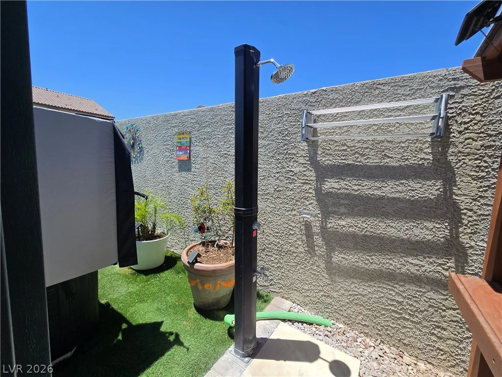 9743 Newcastle Spring, Las Vegas, NV 89178