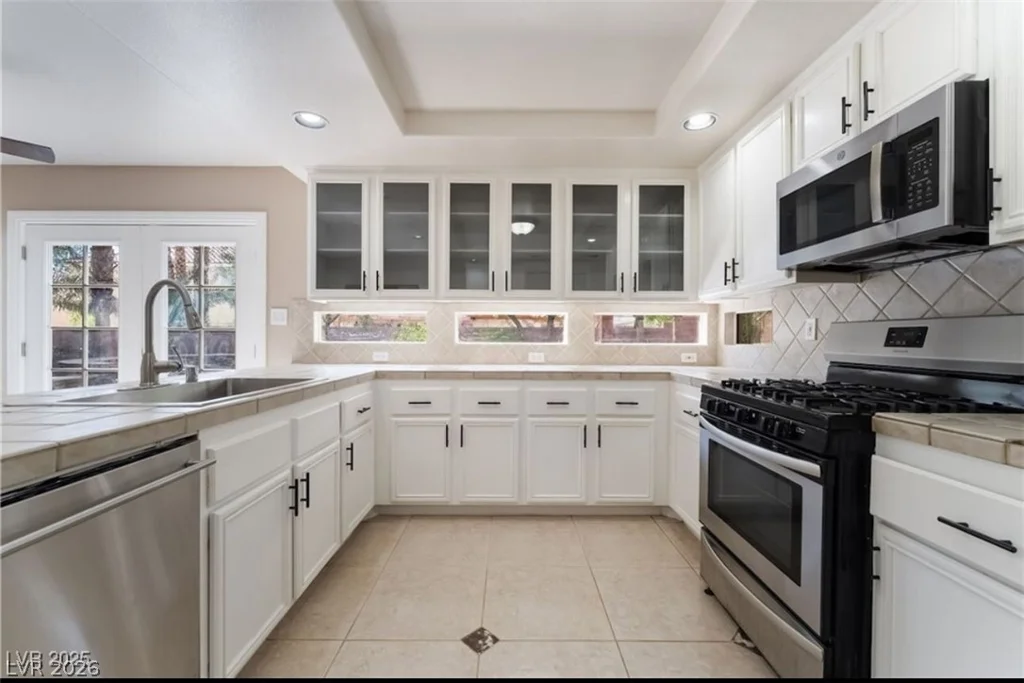 6657 Shadow Cove, Las Vegas, NV 89139