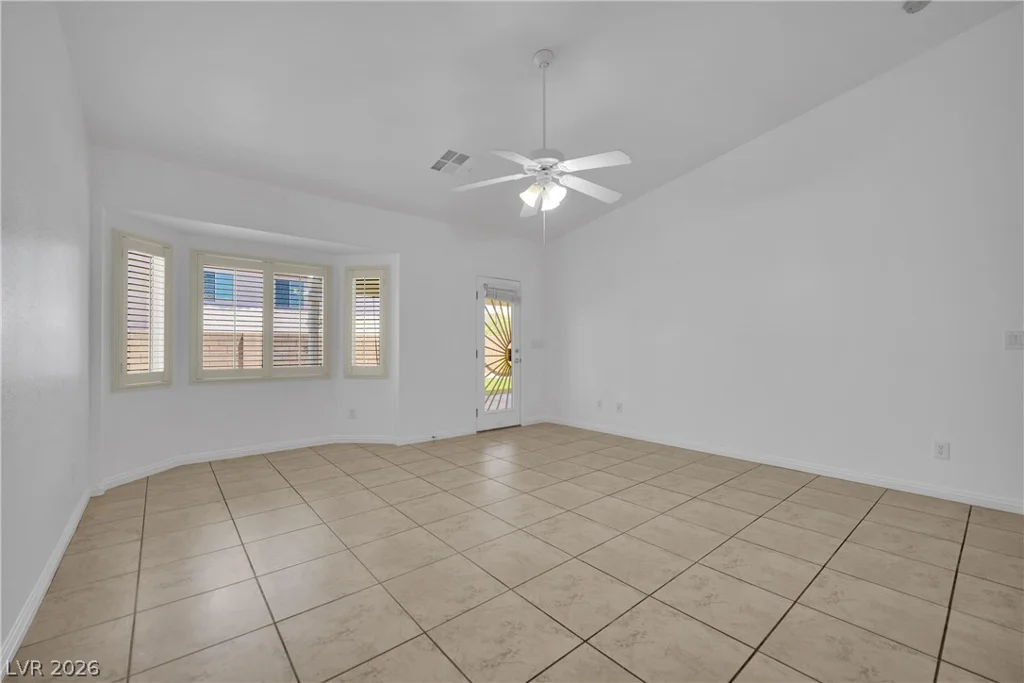 8954 Frasure Falls, Las Vegas, NV 89178