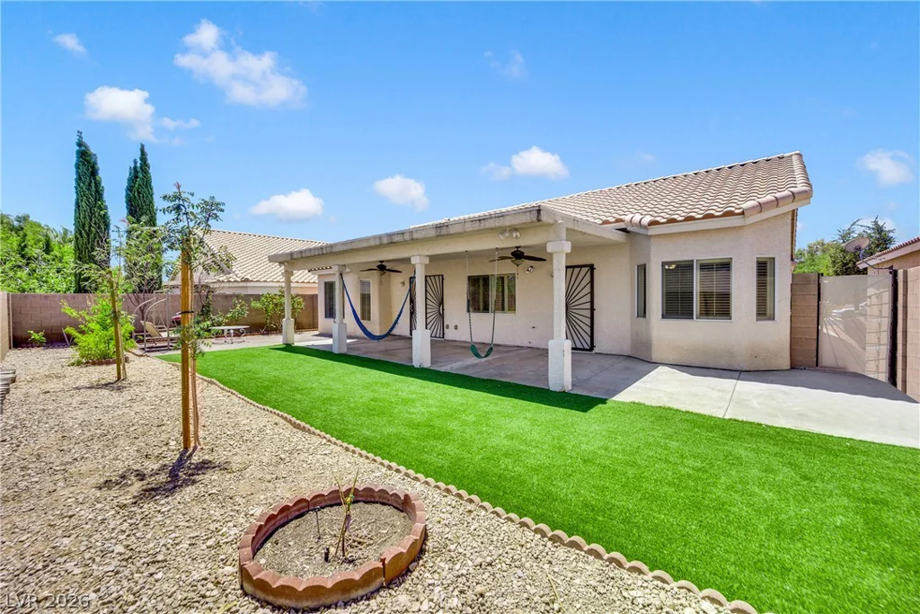8954 Frasure Falls, Las Vegas, NV 89178