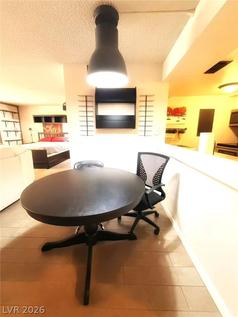 205 Harmon, Las Vegas, NV 89169