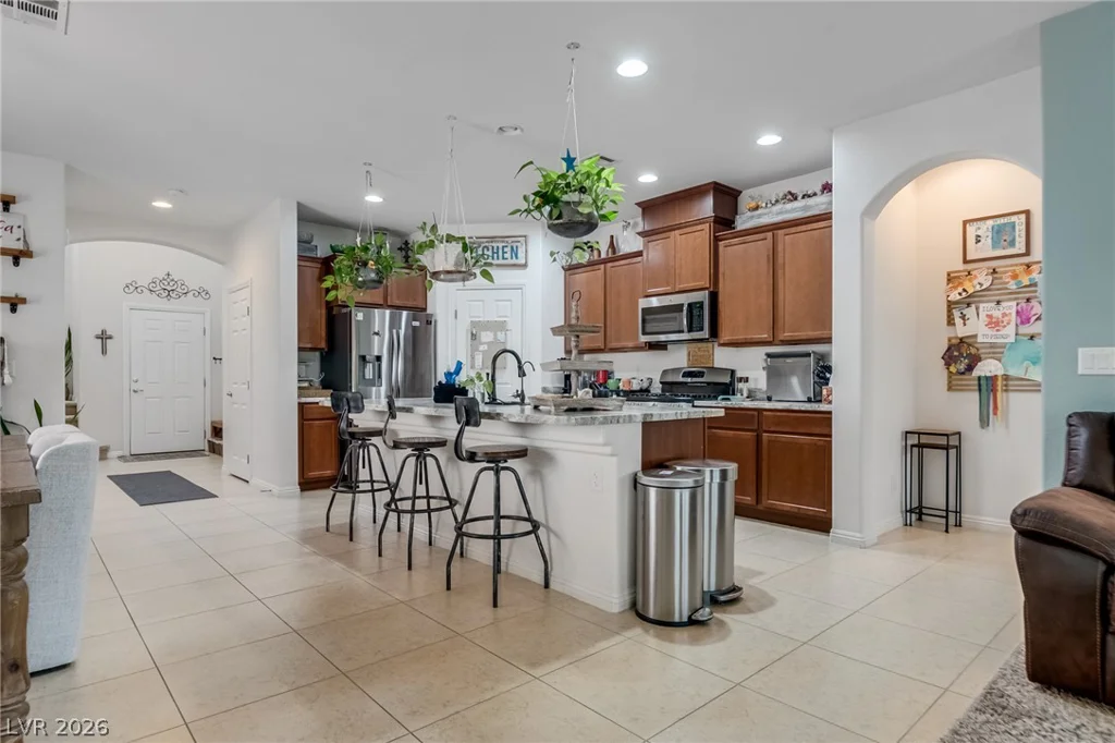 6125 River Belle, North Las Vegas, NV 89031