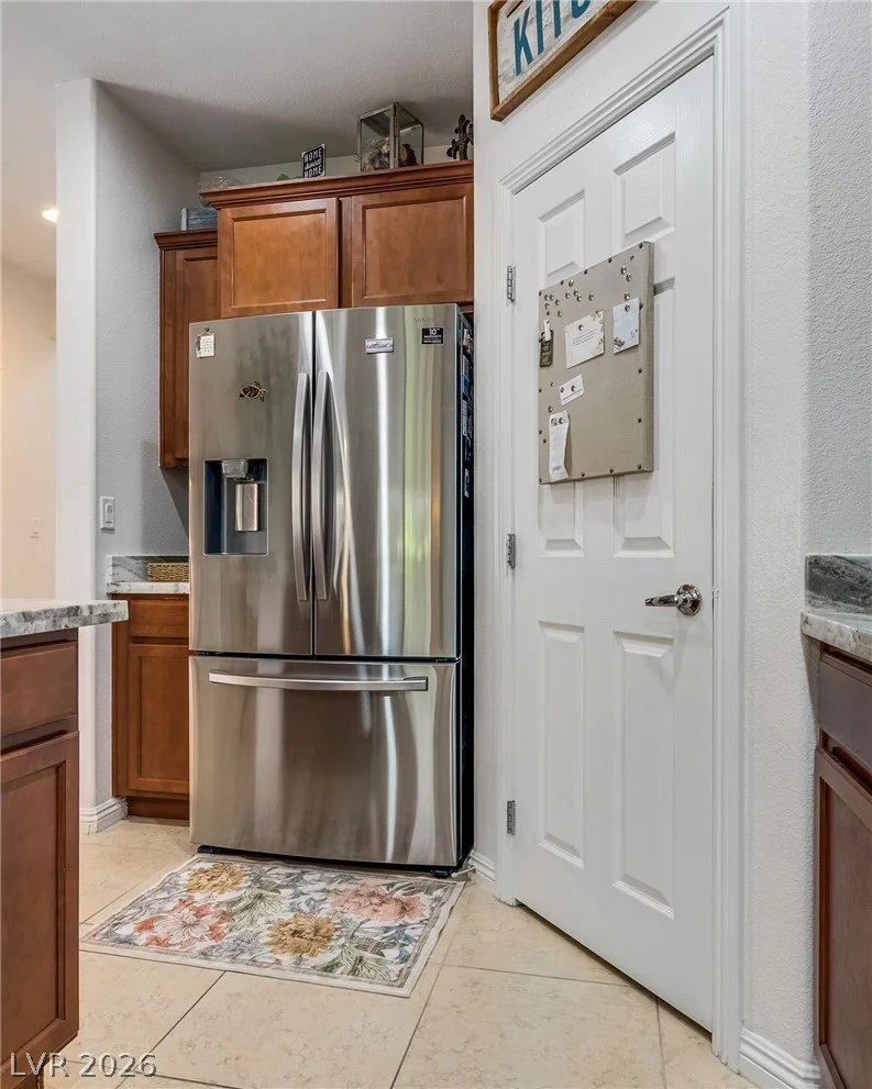 6125 River Belle, North Las Vegas, NV 89031