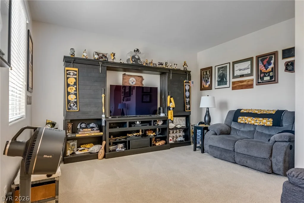 6125 River Belle, North Las Vegas, NV 89031