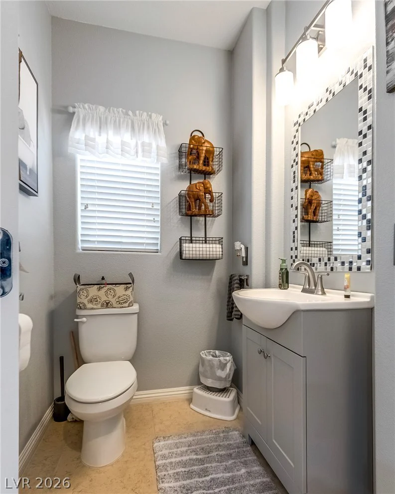 6125 River Belle, North Las Vegas, NV 89031