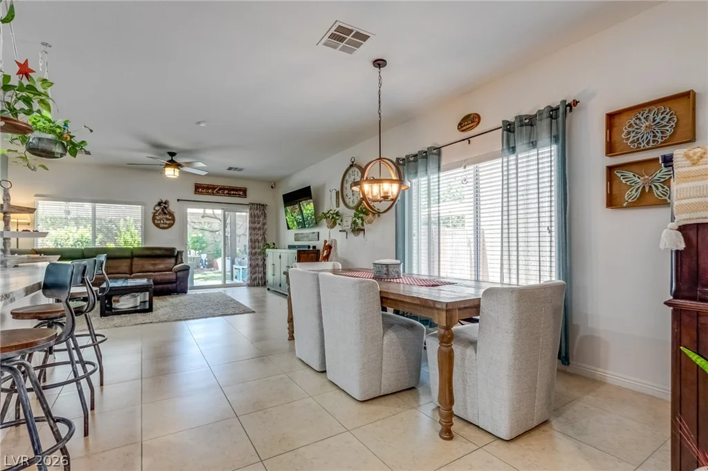 6125 River Belle, North Las Vegas, NV 89031