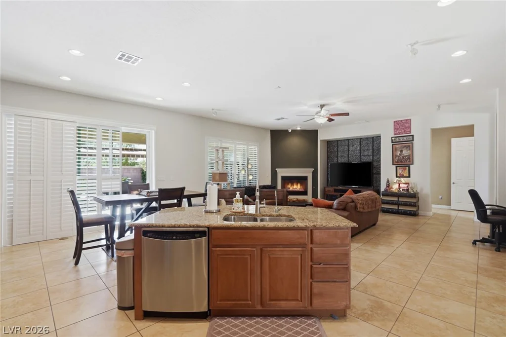8615 Mayport, Las Vegas, NV 89131