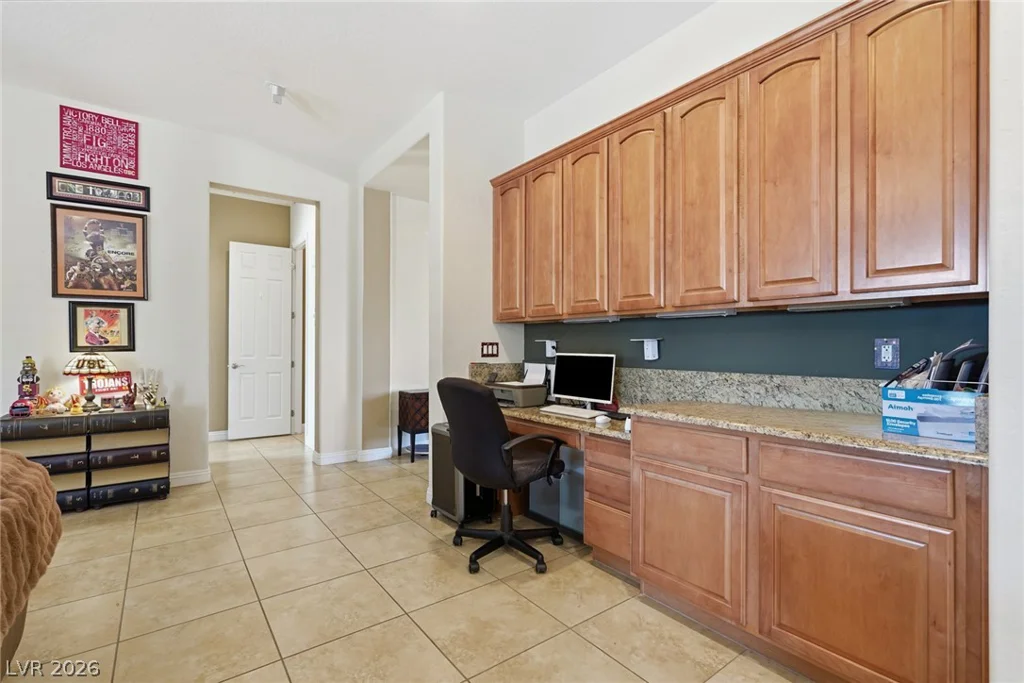 8615 Mayport, Las Vegas, NV 89131