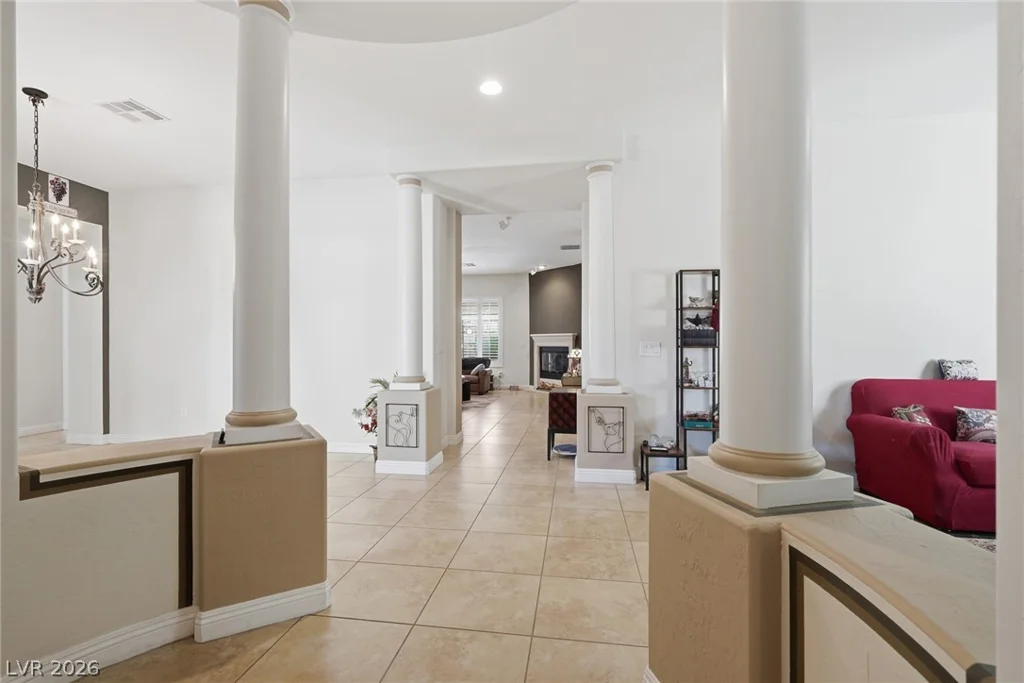 8615 Mayport, Las Vegas, NV 89131