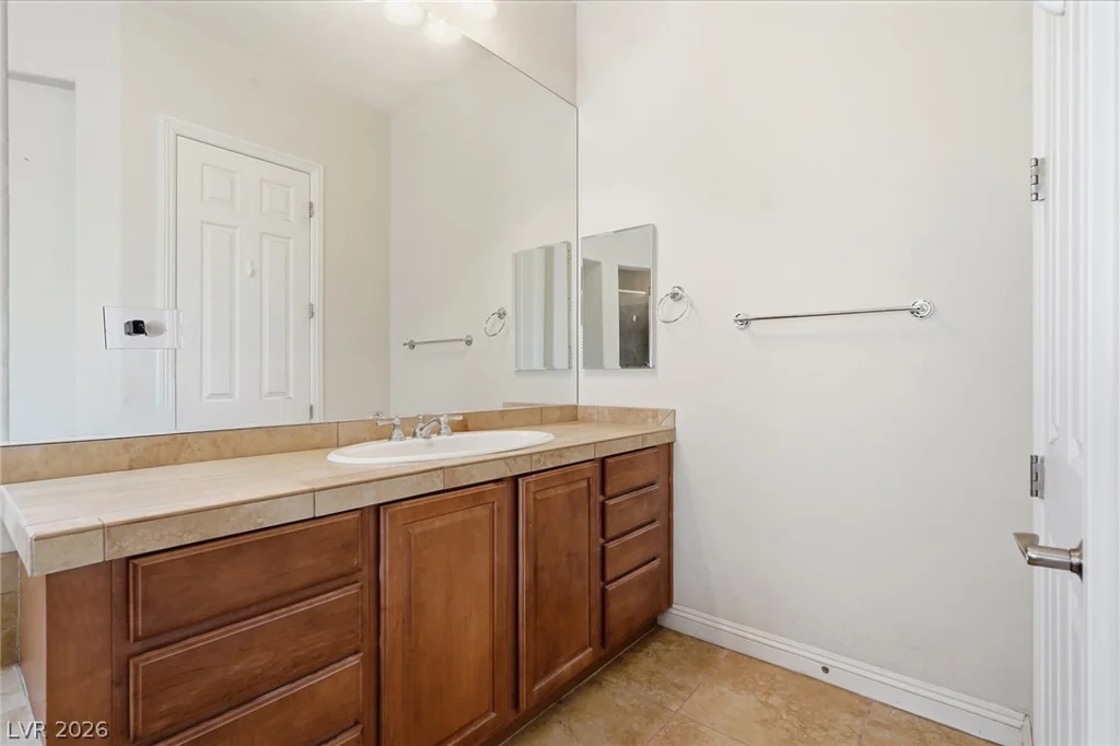 8615 Mayport, Las Vegas, NV 89131