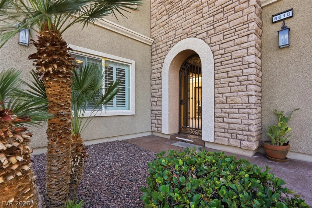 8615 Mayport, Las Vegas, NV 89131