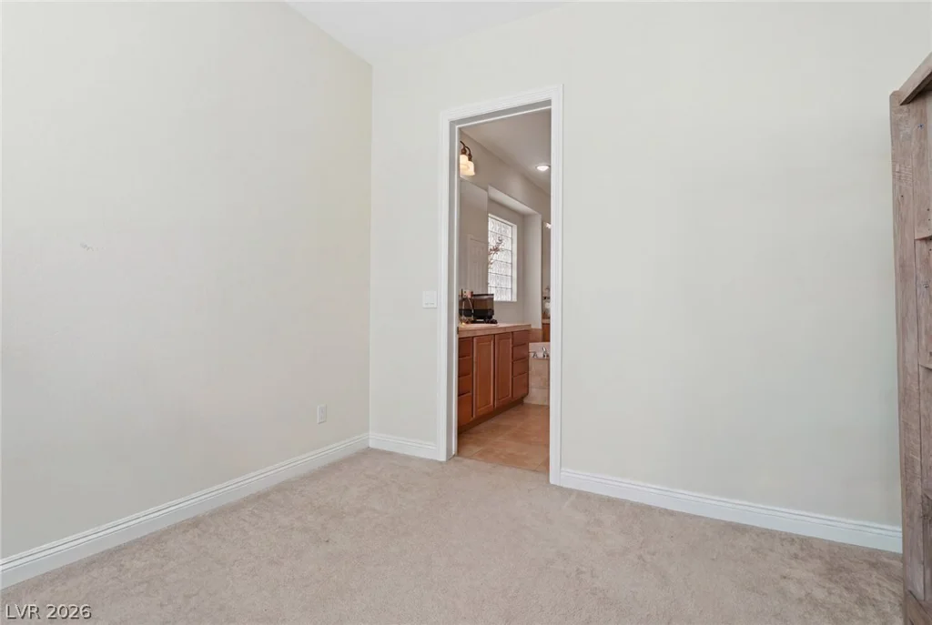 8615 Mayport, Las Vegas, NV 89131