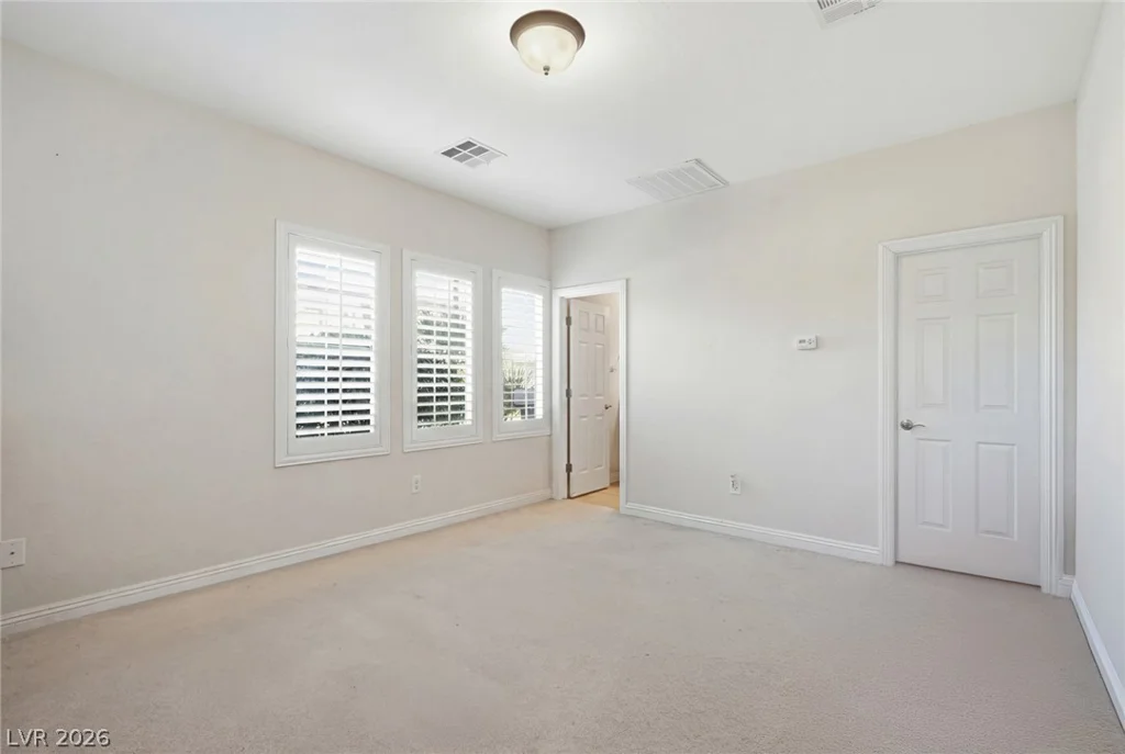 8615 Mayport, Las Vegas, NV 89131
