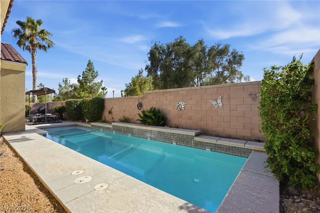 8615 Mayport, Las Vegas, NV 89131