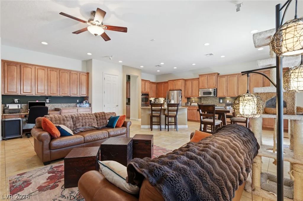 8615 Mayport, Las Vegas, NV 89131