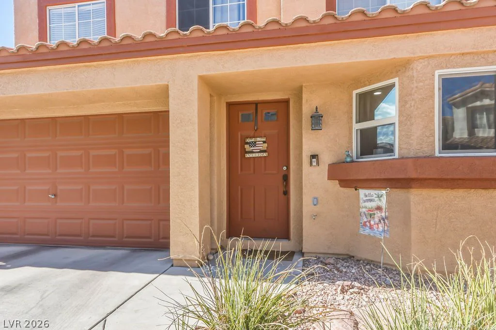 3328 Cheltenham, Las Vegas, NV 89129