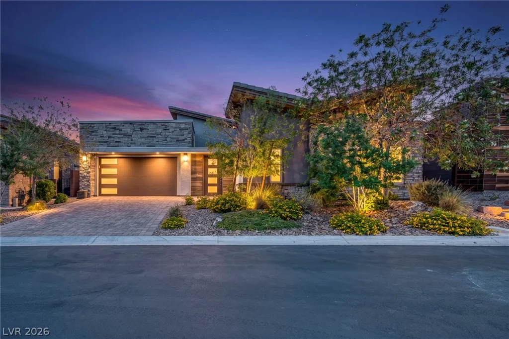 6184 Willow Rock, Las Vegas, NV 89135