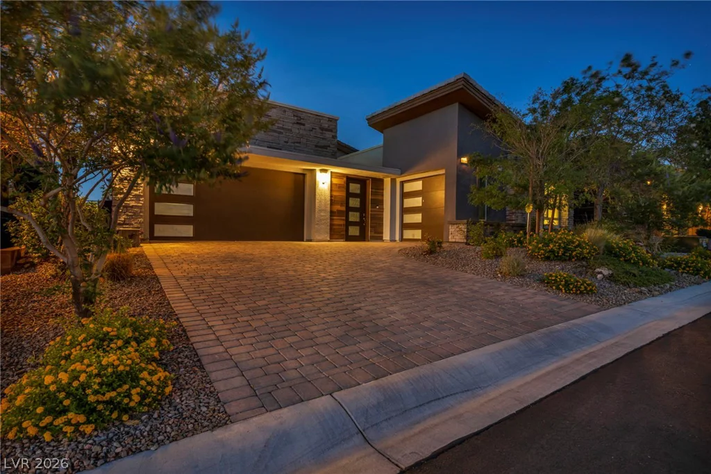 6184 Willow Rock, Las Vegas, NV 89135