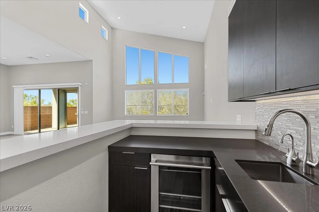 6184 Willow Rock, Las Vegas, NV 89135